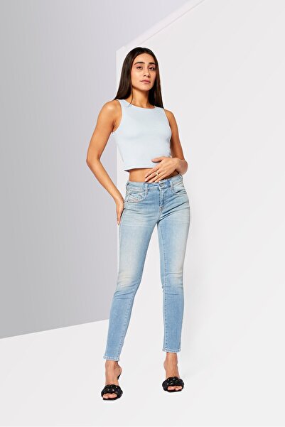 Diesel Women D-Ollies-T Slim Fit Washed Stretchable Jeans, Blue