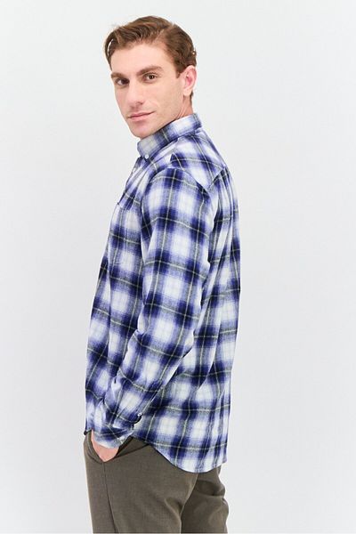 Pepe Jeans قميص رجالي كاجوال منقوش بأكمام طويلة وقصّة عادية، أبيض