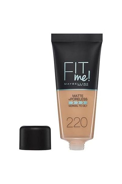 LEADING LINES Maybelline New York Fit Me Matte & Poreless Foundation - 220 Natural Beige - 30 ml