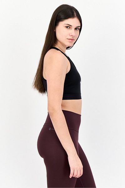 adidas حمالة صدر رياضية غير مبطنة للنساء، لون أسود