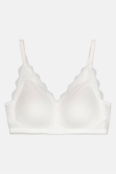 Bebe Women Textured Lightly Padded Bra, White