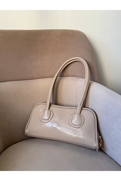 Moda Sekiz Geantă de umăr bagheta din piele lacuită