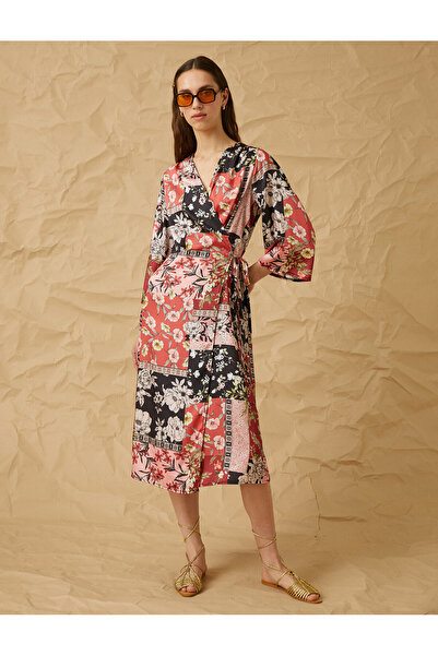 Koton Φόρεμα με σχίσιμο λεπτομερές εμπριμέ