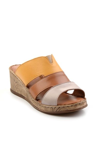 Bambi Mustard Multicolor Leather Women's Slippers K 04552000203