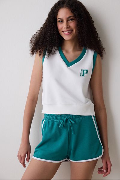 Penti Grüne Retro-Shorts mit elastischen Seitenstreifen