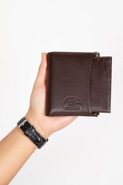 Newish Men's Genuine Leather Wallet and Card Holder