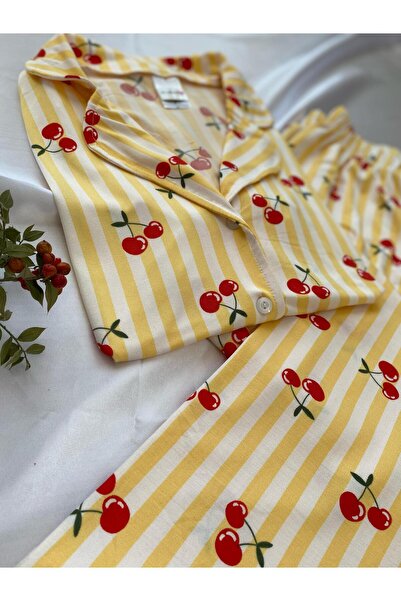 DCY DREAM Milan Fabric Cherry Patterned Buttoned Pajama Set