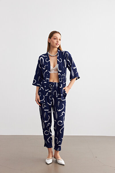 Trendseninle Women's Navy Blue Patterned Kimono Shirt Pants Set