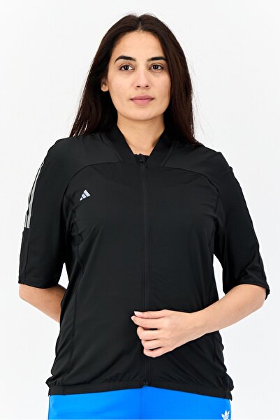 adidas بلوزة نسائية رياضية بأكمام قصيرة للخارج، باللون الأسود