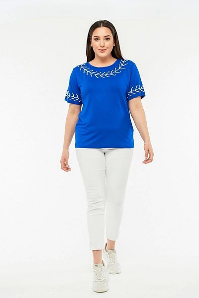 aytemas Embroidery Detailed Collar and Sleeve Design Blouse