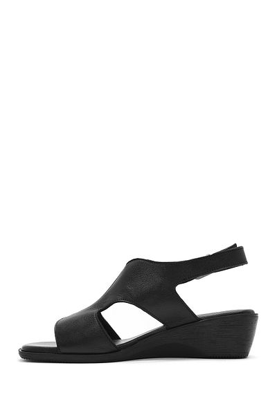 Derimod Women's Black Wedge Heeled Leather Sandals 25Sfd 153218