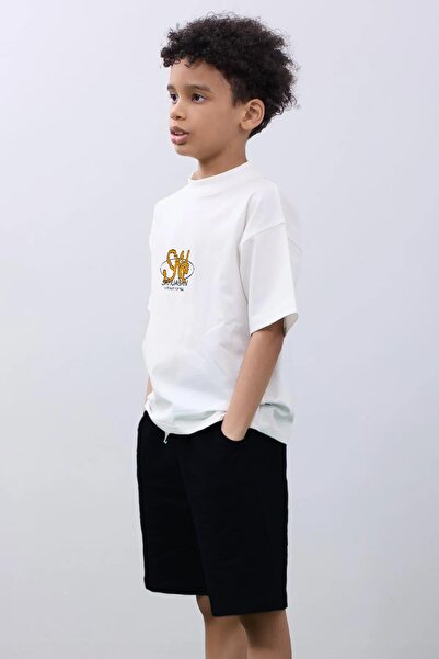 Perendi Oversize Boy's Shorts & T-Shirt Set - Άνετο και κομψό εκρού & μαύρο