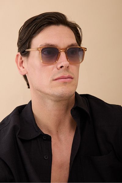 Eyesofia Buck Unisex Men's Nude Brown Sunglasses