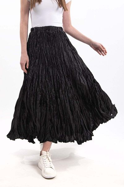 Hatun Atila Fusta maxi boemă din satin lucios pliat importat negru pentru femei, cu talie înaltă, design elegant și confortabil