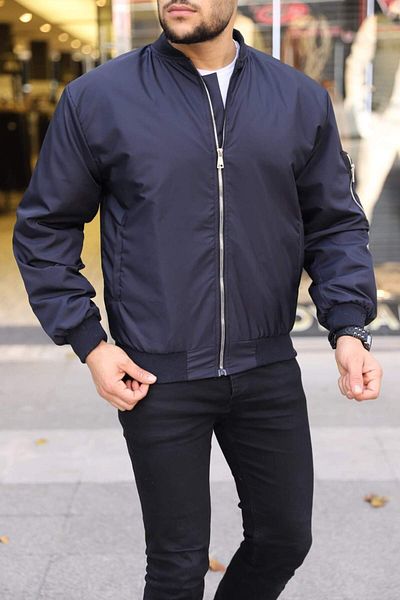 a.r.t sportwear Водоотблъскващо бомбър яке с джобове на ръкави и широка кройка