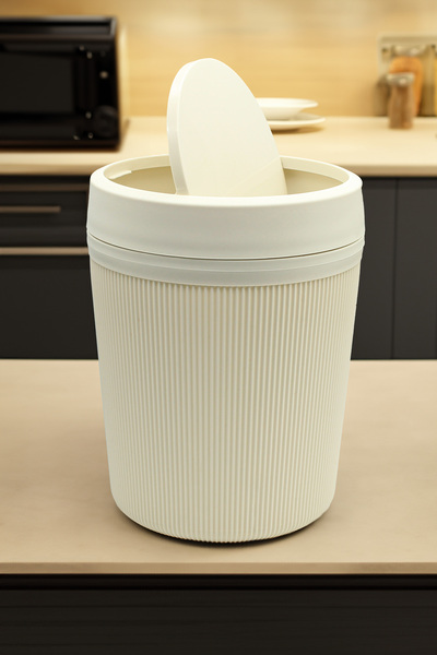 Ayshe Home Concept Alesta Çöp Kovası 4.2 Lt. Mutfak-Banyo-Ofis Bej-Beyaz-Gri