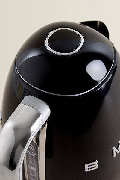 SMEG Linea 50's Retro Kettle - Black Klf03rdeu