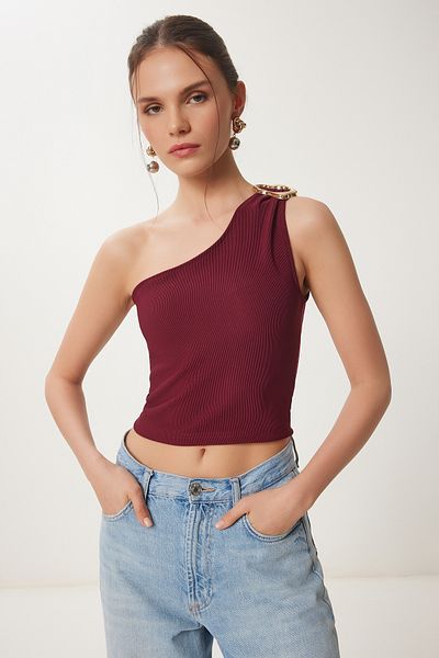 Happiness İstanbul Burgunderrote, gerippte Crop-Bluse mit einer Schulter und Schnalle für Damen KH00096