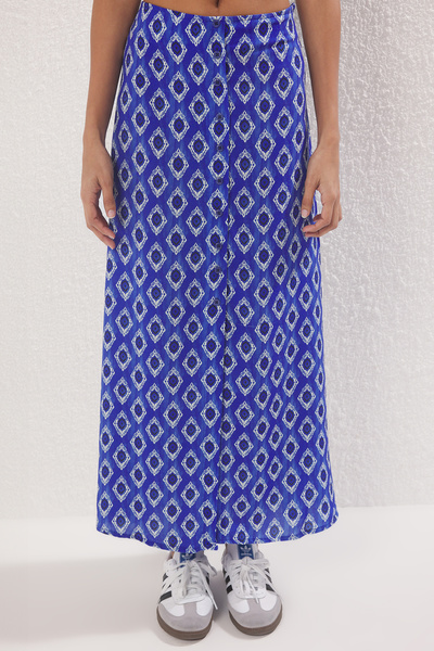 Trendyol Collection Blue Floral Patterned Front Buttoned Slit Viscose Skirt Twoss25Et00178