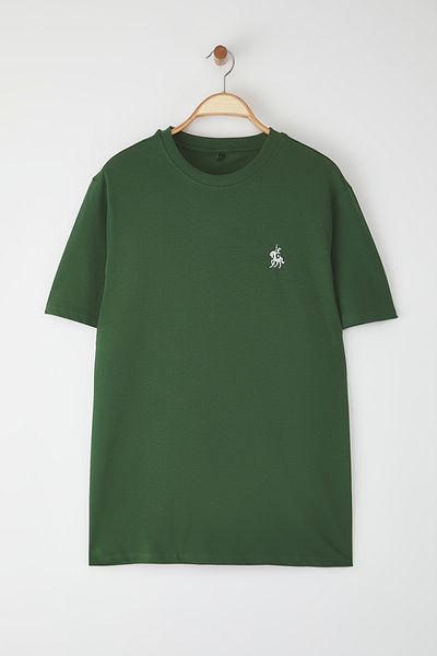 Trendyol Collection Khakifarbenes T-Shirt aus 100 % Baumwolle, reguläre Passform, Stickerei.