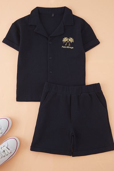 TRENDYOLKIDS Sötétkék férfi gyermek 100% pamut hímzett ing-rövid texturált kötött alsó-felső szett TKDSS25AU00119