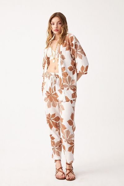 Know Women's Camel-White Floral Patterned Kimono Shirt Pants Set