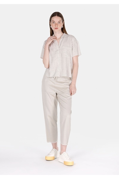 Colin's Regular Fit Shirt Neck Çizgili Kadın Bej Kısa Kol Gömlek