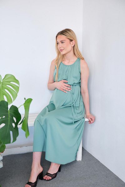 BUSA Green Maternity Waist Lace up Zero Sleeve Midi Length Satin Dress