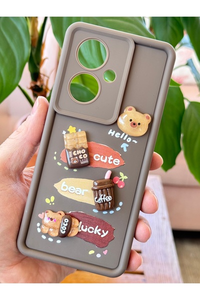 Fibaks Vivo V29 Lite 5G Kılıf Tasarımlı Desenli Kamera Korumalı Ayıcık Kahve Renkli Yumuşak Silikon Kap