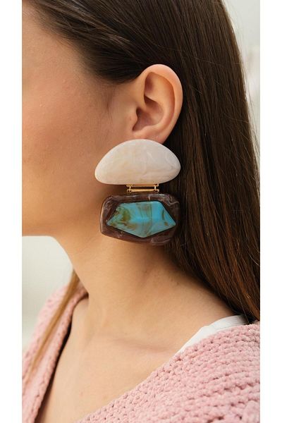 Jerie Oval Design Acrylic Turquoise Earrings
