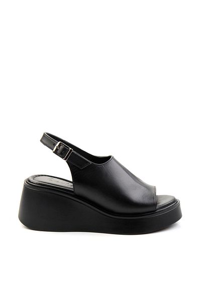 Bambi Black Leather Women's Sandals K 05359032103