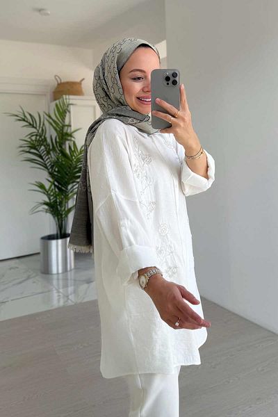 Ka Hijab Πουκάμισο με χάντρες τριαντάφυλλο - Λευκό