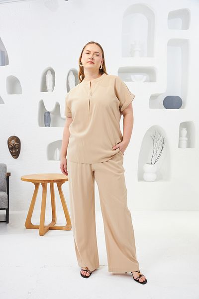 RMG Large Size Judge Collar Blouse and Cream