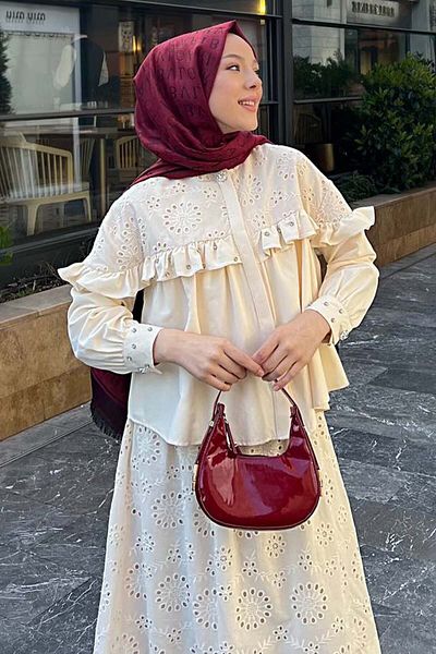 benguen Stone Detailed Embroidery Skirt Suit Cream 3007