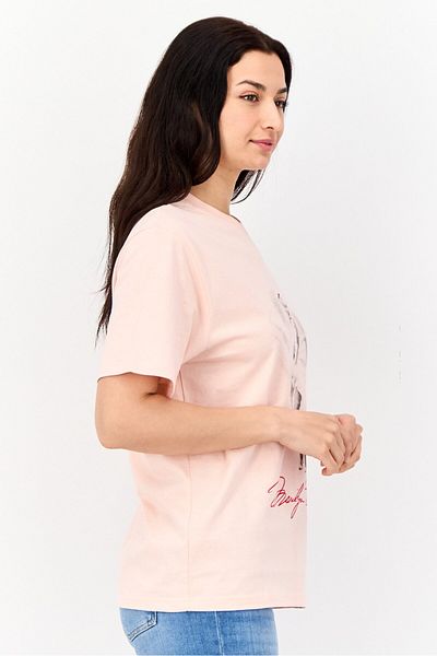 Marilyn Monroe Women Oversized Fit Crew Neck Short Sleeves Graphic Print T-shirt, Pink