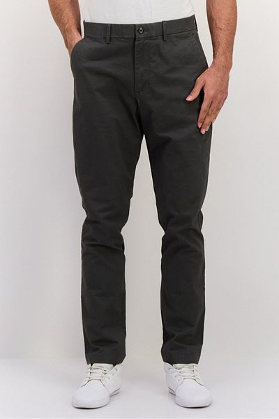 GAP Men Slim Fit Solid Chino Pants, Grey