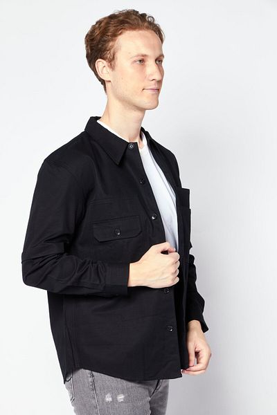 Selected Homme قميص رجالي كاجوال سادة بأكمام طويلة وقصّة عادية، أسود
