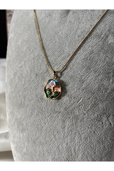 Uzak Işıklar Vintage çiçek gold çelik kolye