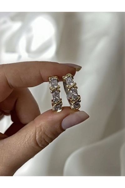 Ervalina Women's Xoxo Model Steel Zircon Hoop Earrings