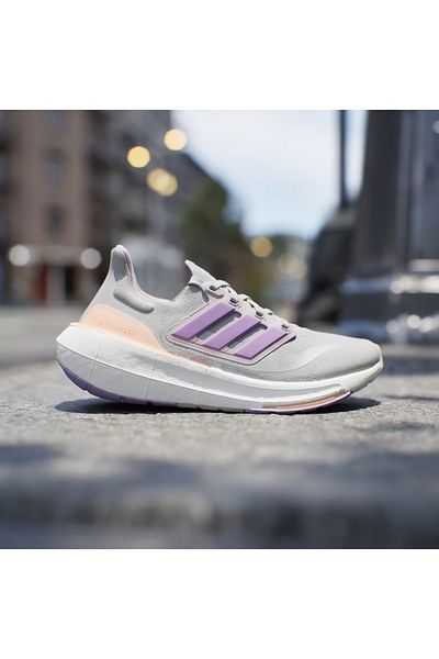 adidas Ultraboost 23 Shoes