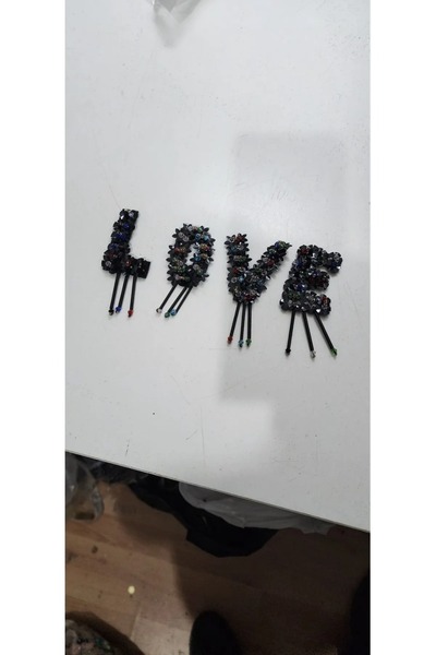 BERKE TUHAFIYE AKSESUAR Love Letters Width 4 cm Length 6 cm Embroidered Rigging Patch on Felt with Beads