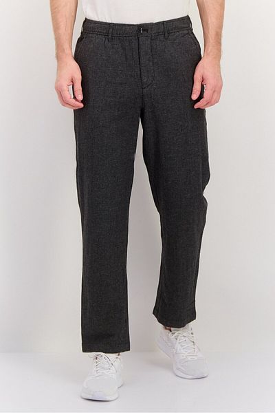 GAP Men Relaxed Fit Microdot Straight Leg Pants, Dark Grey