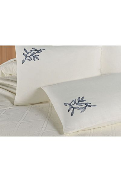 Beğenal 100% Cotton Beğenal Premium Cream Colored Double Embroidered Pique Set
