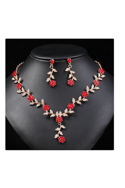 Choice Gold-plated Red Diamond Factory Direct Supply European and American Necklace Set Bride Retro Versati