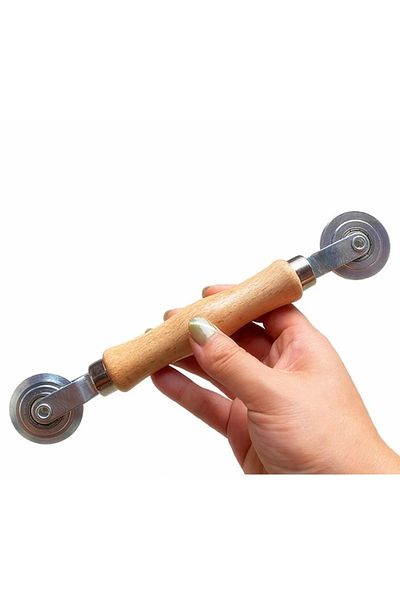 Choice 1pc Wooden Handle and Steel Wheels Rolling Tool for Double Window Installation Hand Spline Roller Ho