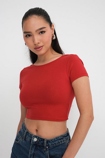 Addax Back Low-Cut Crop T-Shirt P1743-E7