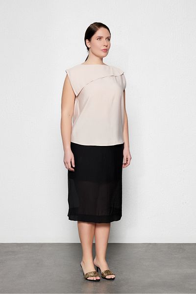 LUOKK ODIE Plus Size Draped Blouse Powder