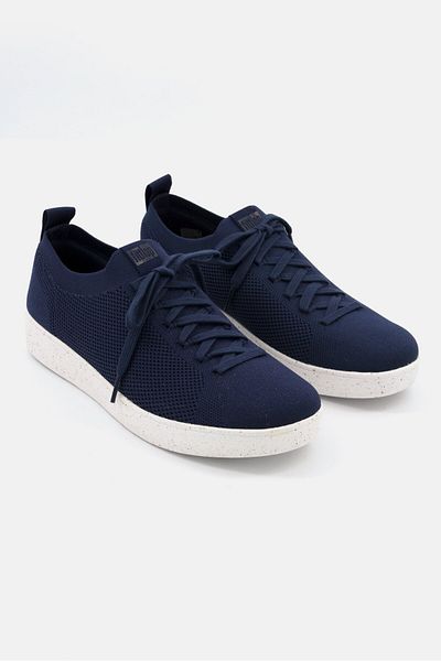 Fitflop حذاء تدريب برباط للنساء، أزرق داكن