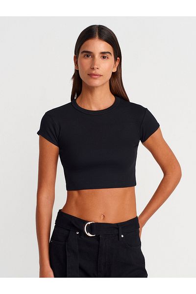 Dilvin 31810 Crew Neck Crop T-Shirt-Black
