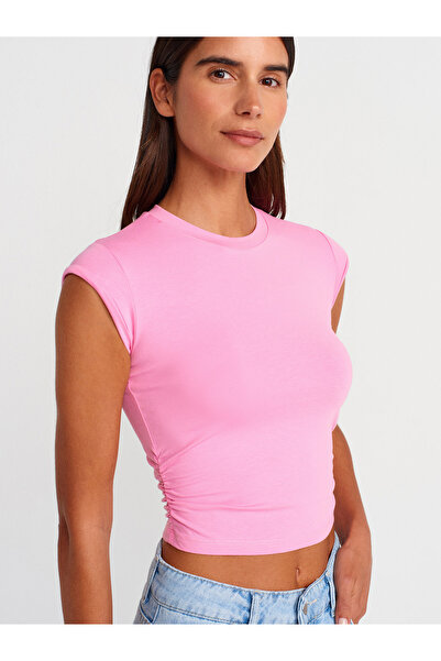 Dilvin 30899 Top-roz cu detaliu de strângere pe laterale